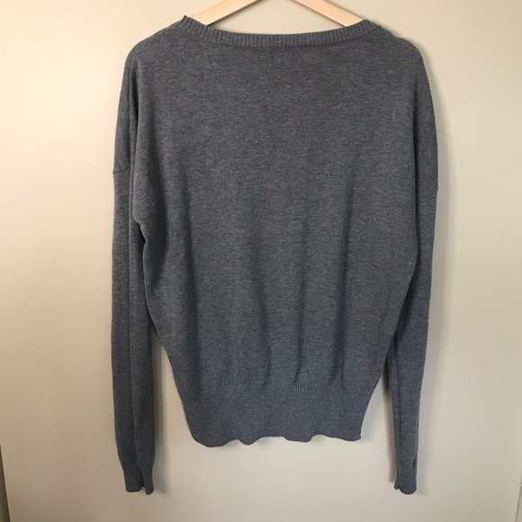 BONGO hi-low sweater with bulldog and bow tie - Picture 4 of 7